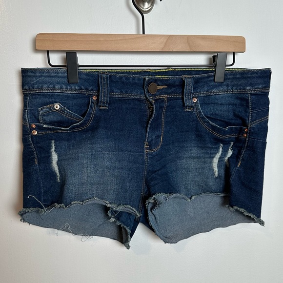 YMI Jean Shorts - Picture 1 of 4